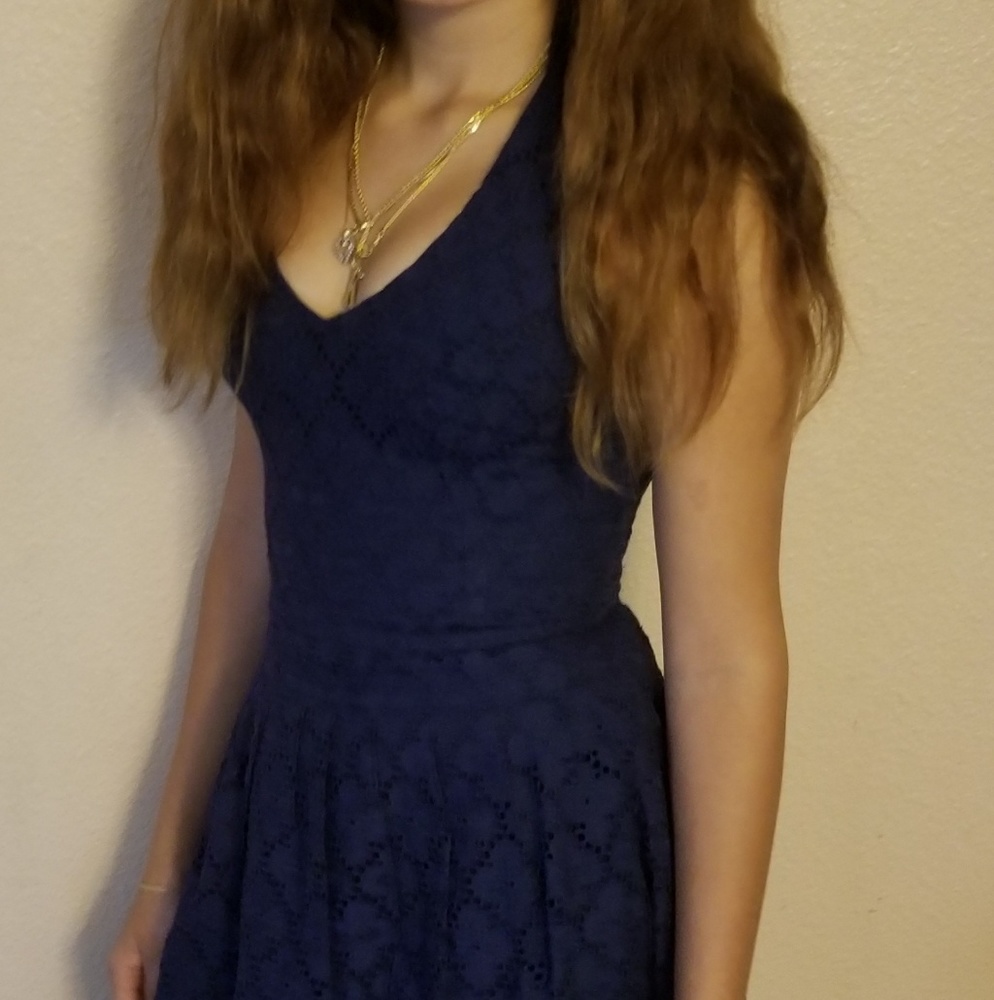 Lilly pulitzer navy lace dress size 00